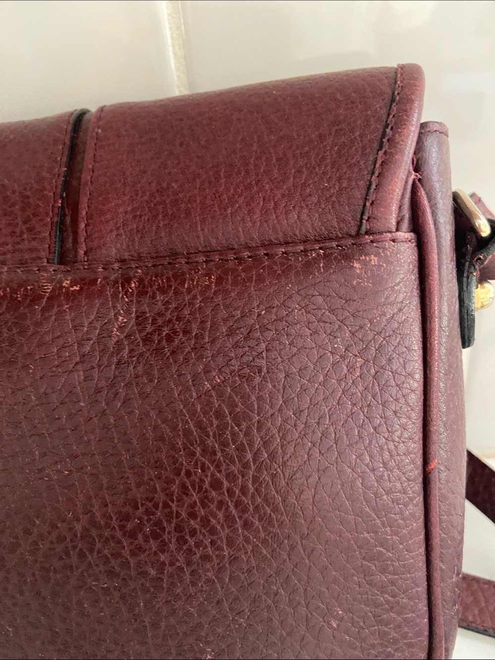 Vintage Etienne Aigner Burgundy Leather Crossbody Bag Horsebit Medallion Purse - Picture 13 of 16